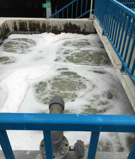 (圖:電鍍廢水泡沫來(lái)源)